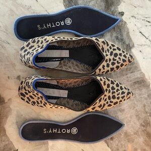 Size 6.5 leopard print pointy toe Rothy’s